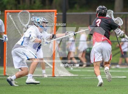 Thumbnail 2 in Darien vs. New Canaan (CIAC Class L Semifinal) photogallery.