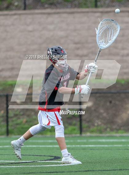 Thumbnail 1 in Darien vs. New Canaan (CIAC Class L Semifinal) photogallery.