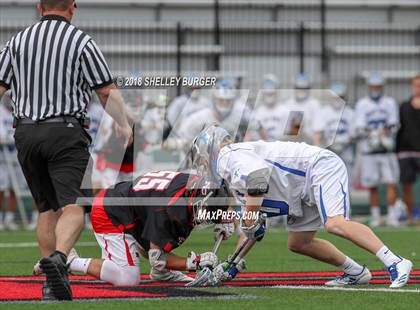 Thumbnail 2 in Darien vs. New Canaan (CIAC Class L Semifinal) photogallery.