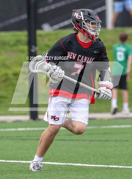 Thumbnail 1 in Darien vs. New Canaan (CIAC Class L Semifinal) photogallery.