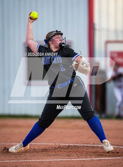 Thumbnail 2 in Erath @ Brusly photogallery.