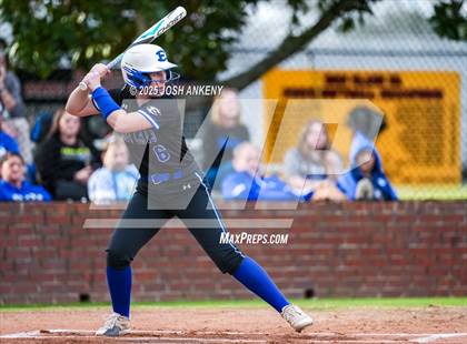 Thumbnail 2 in Erath @ Brusly photogallery.