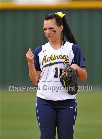 Thumbnail 3 in Rockwall-Heath vs McKinney (4A Region II bidistrict) photogallery.