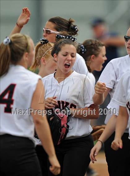 Thumbnail 1 in Rockwall-Heath vs McKinney (4A Region II bidistrict) photogallery.