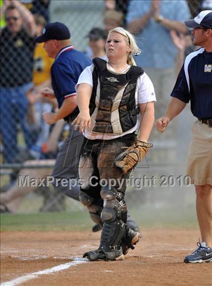 Thumbnail 3 in Rockwall-Heath vs McKinney (4A Region II bidistrict) photogallery.