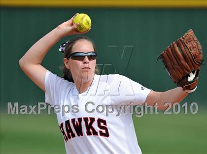 Thumbnail 2 in Rockwall-Heath vs McKinney (4A Region II bidistrict) photogallery.