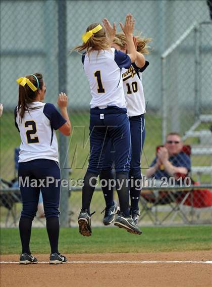Thumbnail 3 in Rockwall-Heath vs McKinney (4A Region II bidistrict) photogallery.