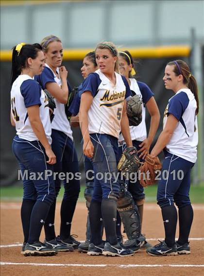 Thumbnail 2 in Rockwall-Heath vs McKinney (4A Region II bidistrict) photogallery.