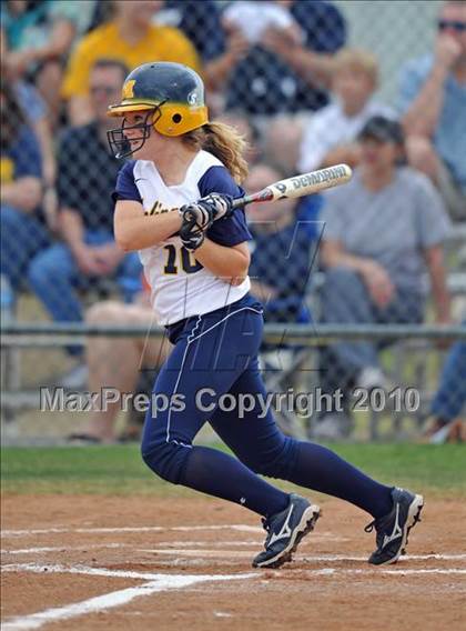 Thumbnail 3 in Rockwall-Heath vs McKinney (4A Region II bidistrict) photogallery.