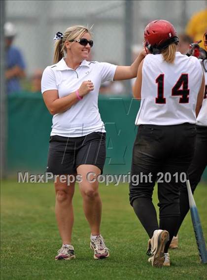 Thumbnail 1 in Rockwall-Heath vs McKinney (4A Region II bidistrict) photogallery.