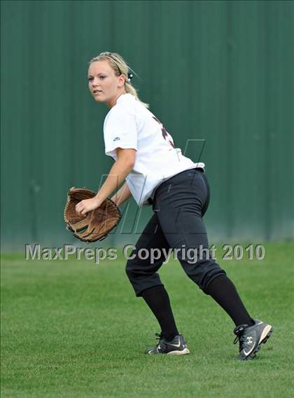 Thumbnail 1 in Rockwall-Heath vs McKinney (4A Region II bidistrict) photogallery.