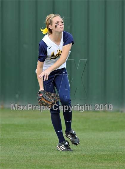 Thumbnail 3 in Rockwall-Heath vs McKinney (4A Region II bidistrict) photogallery.