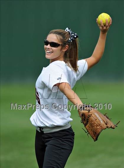 Thumbnail 2 in Rockwall-Heath vs McKinney (4A Region II bidistrict) photogallery.