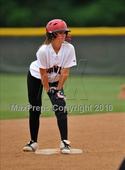 Thumbnail 1 in Rockwall-Heath vs McKinney (4A Region II bidistrict) photogallery.