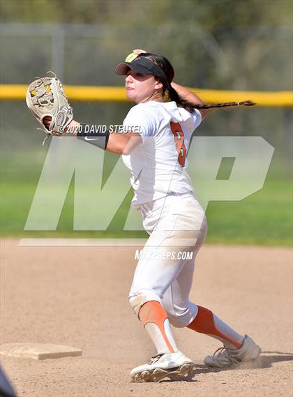 Thumbnail 1 in Vacaville vs. Del Campo (Pre-Season T.O.C.) photogallery.
