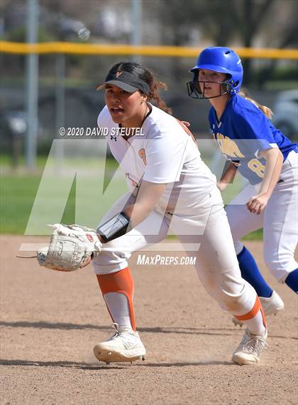 Thumbnail 2 in Vacaville vs. Del Campo (Pre-Season T.O.C.) photogallery.