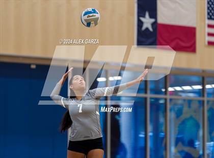 Thumbnail 3 in Harlan @ Alamo Heights photogallery.