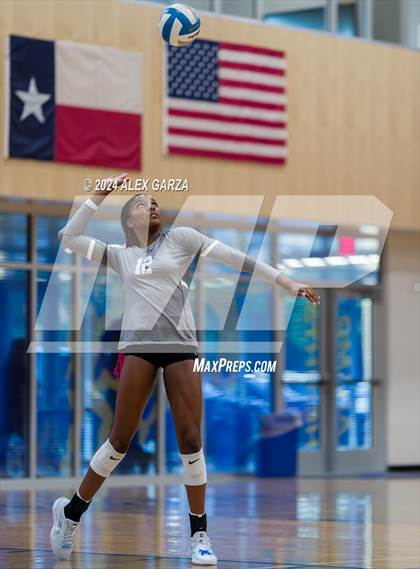 Thumbnail 2 in Harlan @ Alamo Heights photogallery.