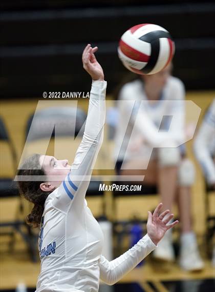 Thumbnail 3 in Yorktown @ James Madison photogallery.