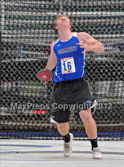 Thumbnail 2 in Penn Relays (Discus) photogallery.