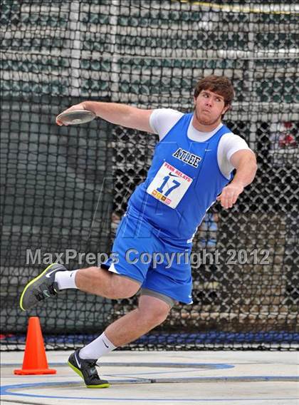Thumbnail 2 in Penn Relays (Discus) photogallery.