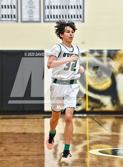 Thumbnail 1 in FR: University @ D'Evelyn photogallery.