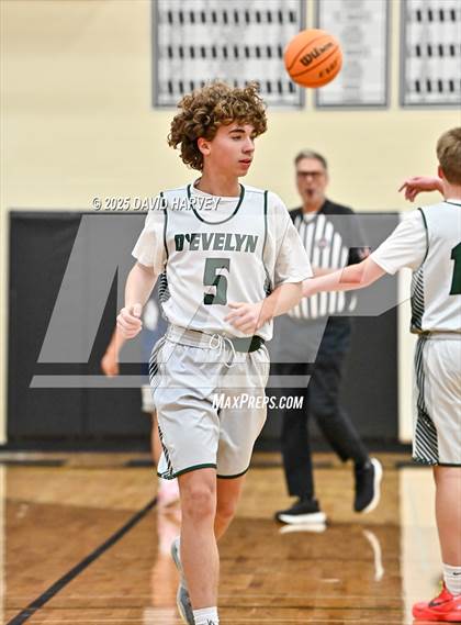 Thumbnail 2 in FR: University @ D'Evelyn photogallery.