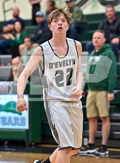 Thumbnail 2 in FR: University @ D'Evelyn photogallery.