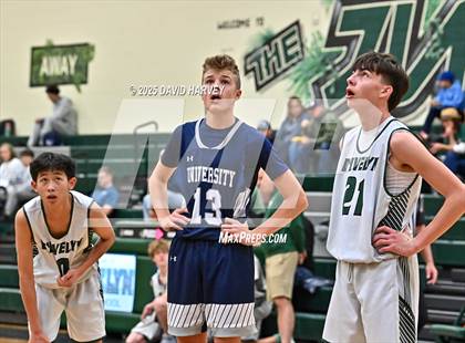 Thumbnail 2 in FR: University @ D'Evelyn photogallery.