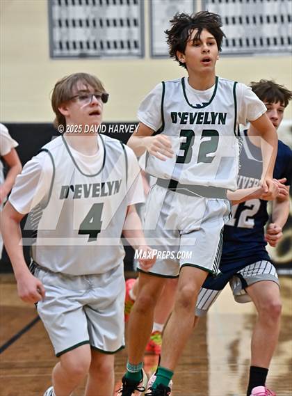 Thumbnail 2 in FR: University @ D'Evelyn photogallery.