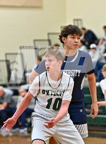 Thumbnail 3 in FR: University @ D'Evelyn photogallery.