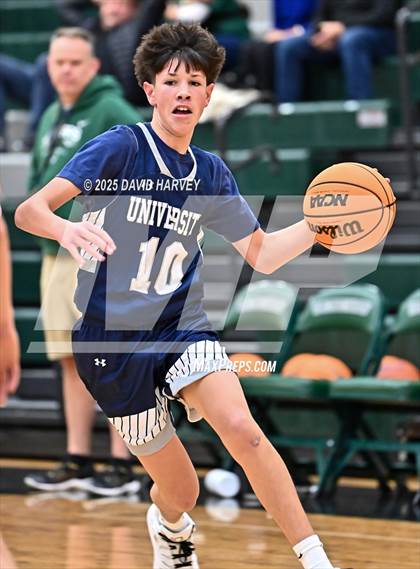 Thumbnail 1 in FR: University @ D'Evelyn photogallery.