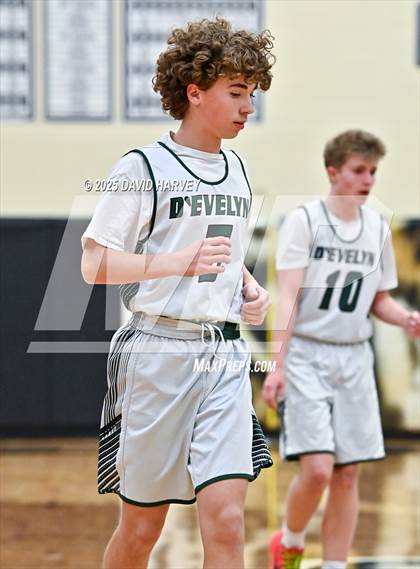 Thumbnail 2 in FR: University @ D'Evelyn photogallery.