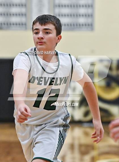 Thumbnail 1 in FR: University @ D'Evelyn photogallery.