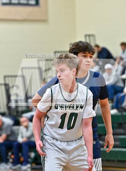 Thumbnail 2 in FR: University @ D'Evelyn photogallery.