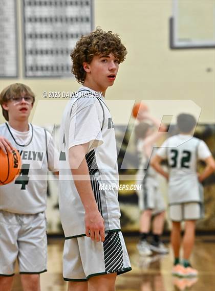 Thumbnail 2 in FR: University @ D'Evelyn photogallery.