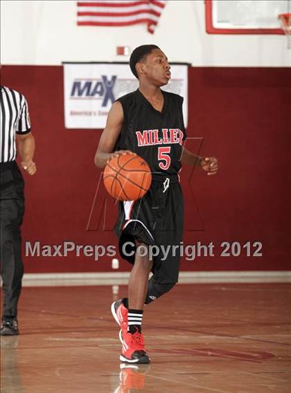 Thumbnail 3 in Desert Hot Springs vs A.B. Miller (MaxPreps Holiday Classic) photogallery.