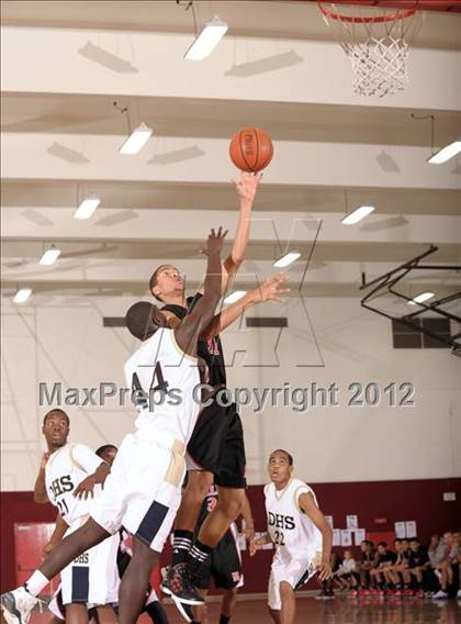 Thumbnail 2 in Desert Hot Springs vs A.B. Miller (MaxPreps Holiday Classic) photogallery.