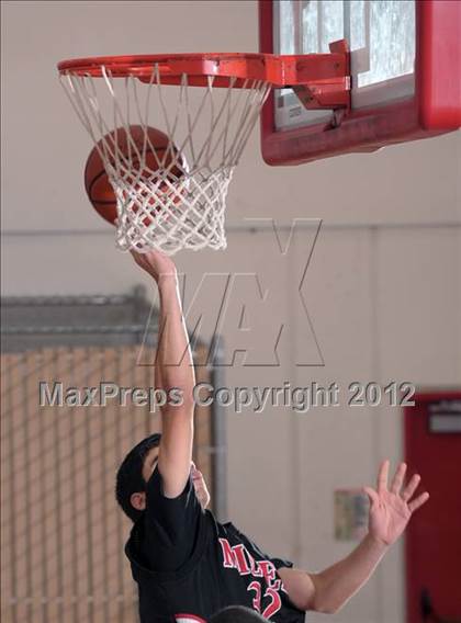 Thumbnail 3 in Desert Hot Springs vs A.B. Miller (MaxPreps Holiday Classic) photogallery.