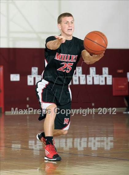 Thumbnail 2 in Desert Hot Springs vs A.B. Miller (MaxPreps Holiday Classic) photogallery.
