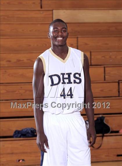 Thumbnail 1 in Desert Hot Springs vs A.B. Miller (MaxPreps Holiday Classic) photogallery.