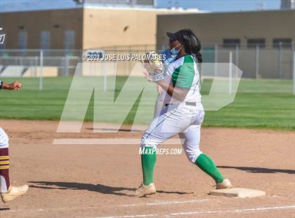 Thumbnail 3 in Barstow @ Victor Valley photogallery.
