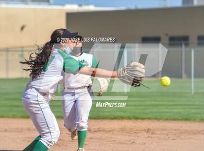 Thumbnail 3 in Barstow @ Victor Valley photogallery.
