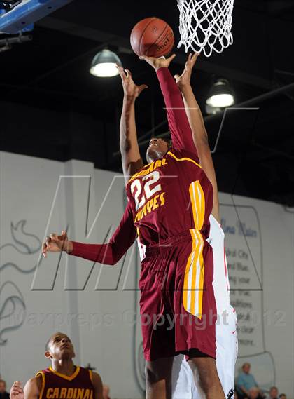Thumbnail 2 in Cardinal Hayes vs. Harvard-Westlake (MaxPreps Holiday Classic) photogallery.