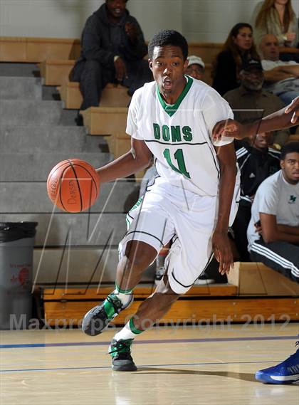 Thumbnail 1 in Cardinal Hayes vs. Harvard-Westlake (MaxPreps Holiday Classic) photogallery.