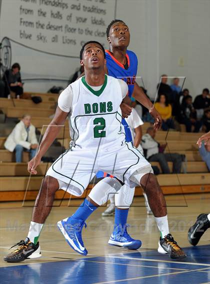 Thumbnail 2 in Cardinal Hayes vs. Harvard-Westlake (MaxPreps Holiday Classic) photogallery.