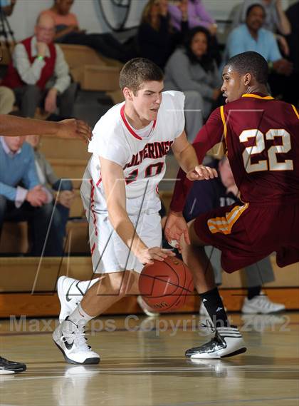 Thumbnail 2 in Cardinal Hayes vs. Harvard-Westlake (MaxPreps Holiday Classic) photogallery.