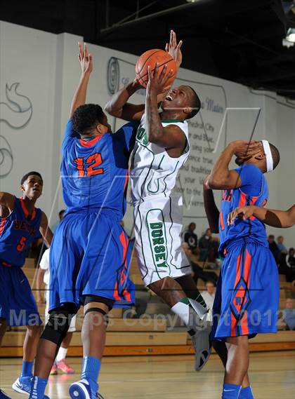 Thumbnail 2 in Cardinal Hayes vs. Harvard-Westlake (MaxPreps Holiday Classic) photogallery.