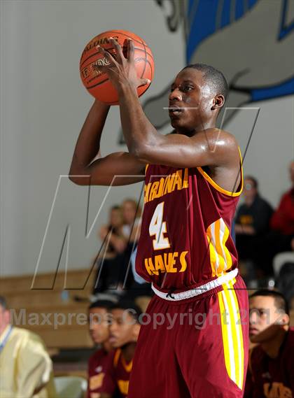 Thumbnail 2 in Cardinal Hayes vs. Harvard-Westlake (MaxPreps Holiday Classic) photogallery.