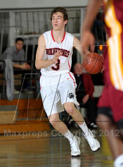 Thumbnail 3 in Cardinal Hayes vs. Harvard-Westlake (MaxPreps Holiday Classic) photogallery.